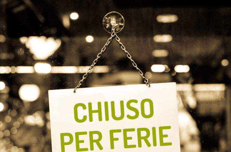Attività commerciali chiuse per ferie in inverno